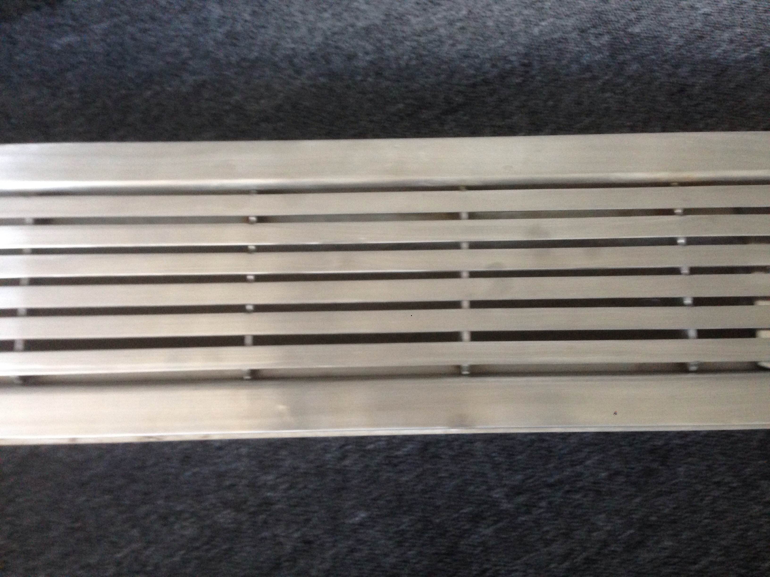 РЕШІТКА ВОДОВІДВІДНА "FLUXE"